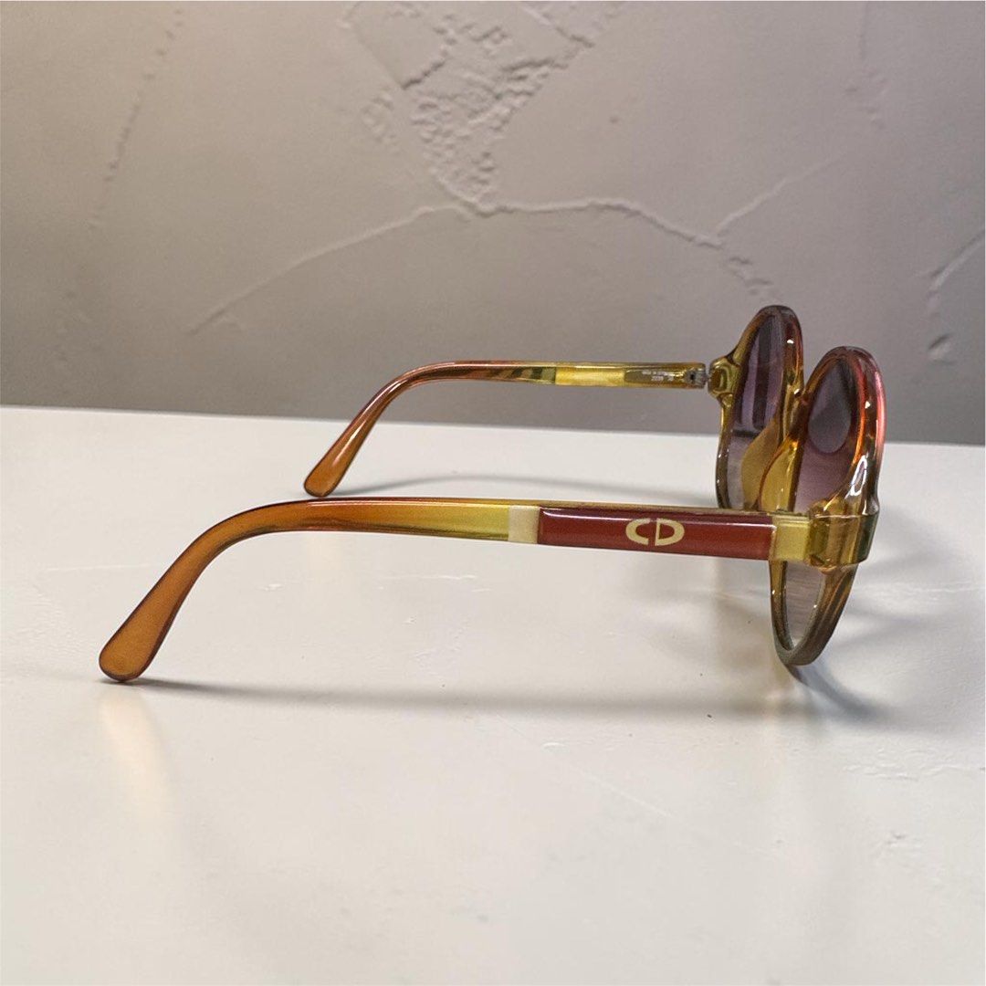 CHRISTIAN DIOR  CD Logo Vintage Sunglasses, Brown Frame Purple Lens Secondary image