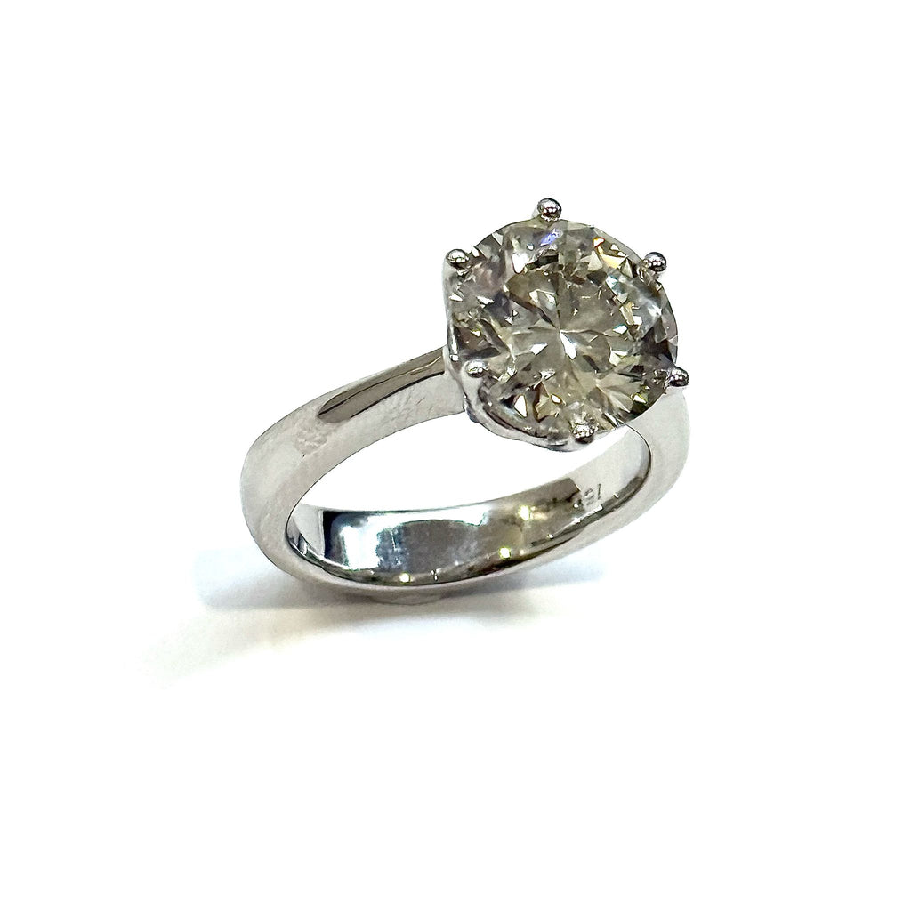 18KWG 4.15cts Round Brilliant Lab Grown Diamond Ring