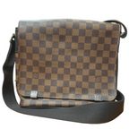 Louis N41031 Vuitton District PM NM Messenger Bag