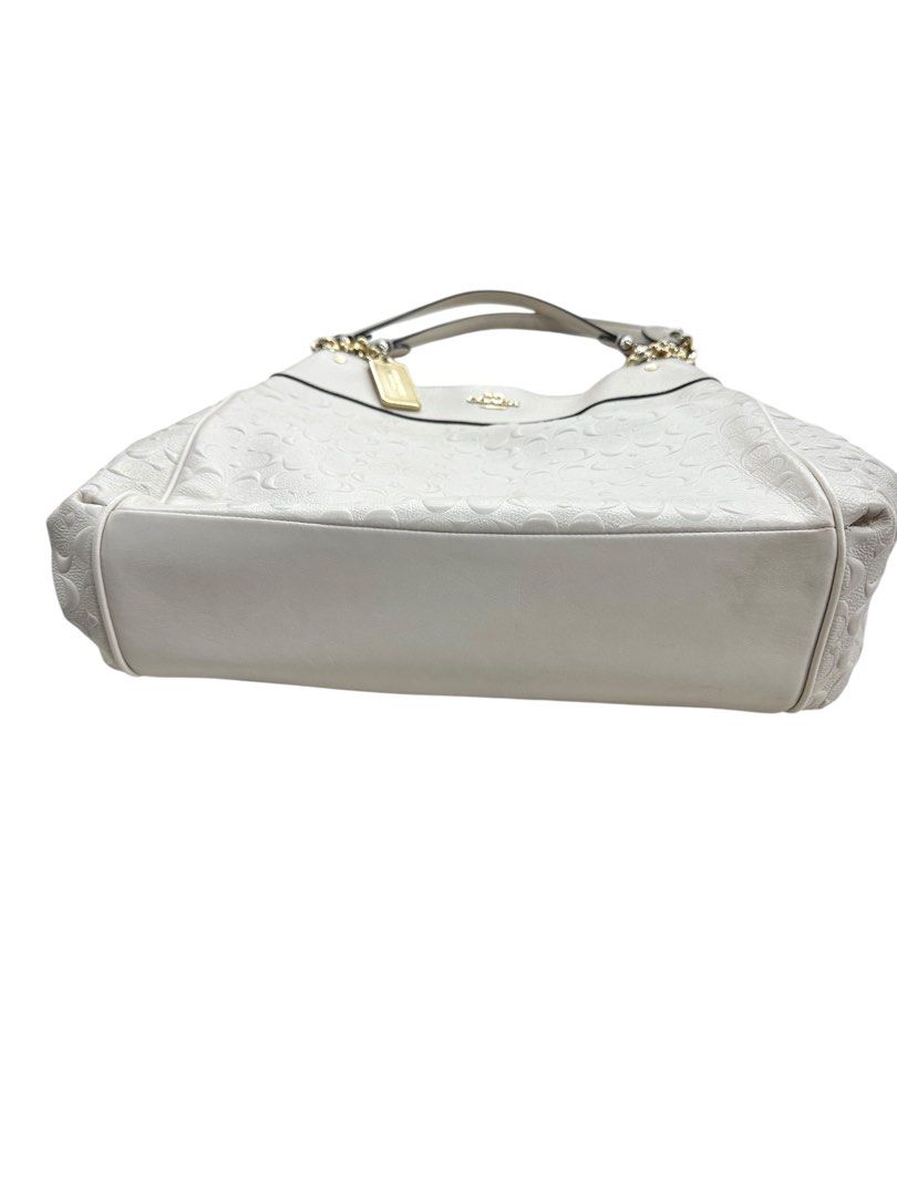 Coach Embosed Camie Chain Bucket bag Secondary image