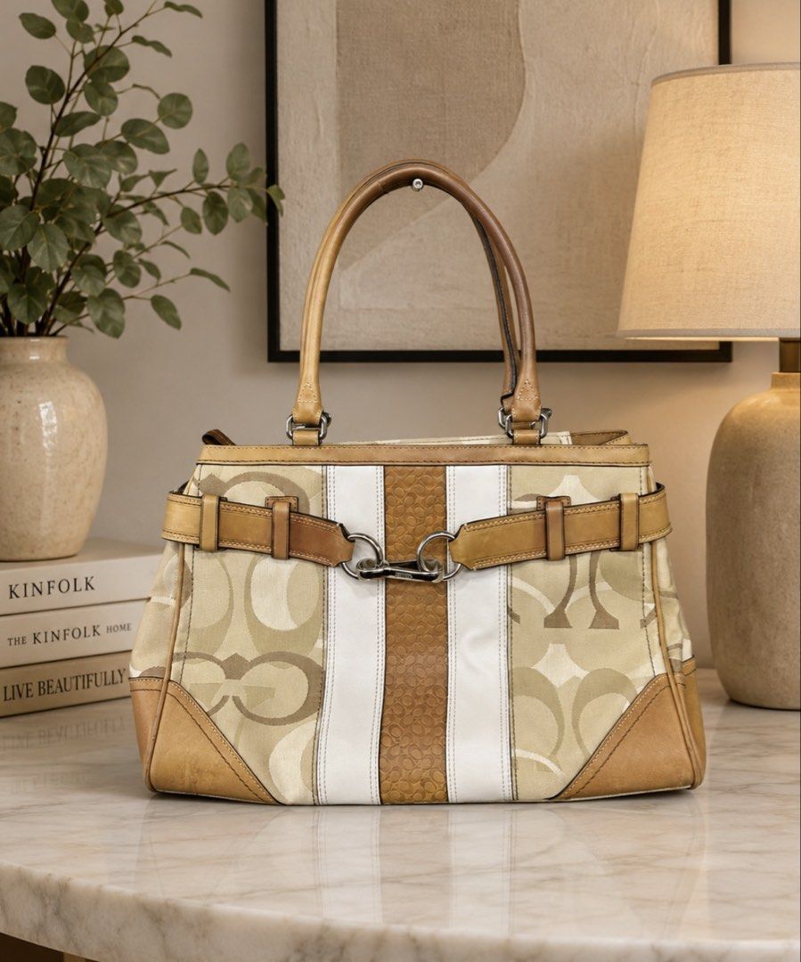 Coach Hampton Optic Signature Cream fabric Canvas Shoulder bag