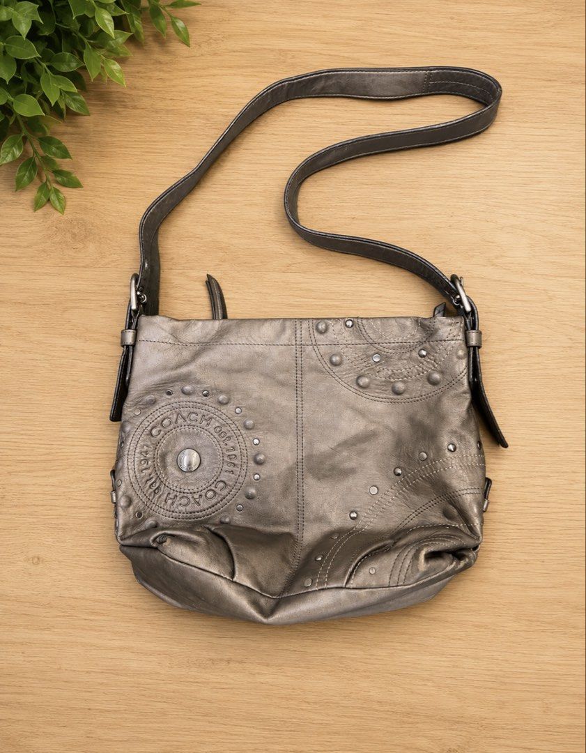 Coach Shoulder bag embossed  leather silver studs Main image