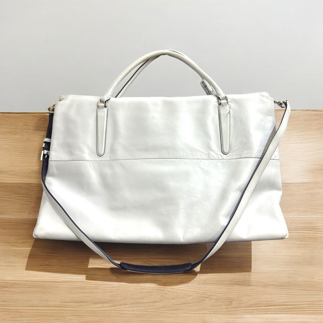 Coach Tote bag- XL size (H29 x L50 x W22 cm)