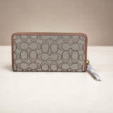 Coach Wallet (H10 x L19 cm)