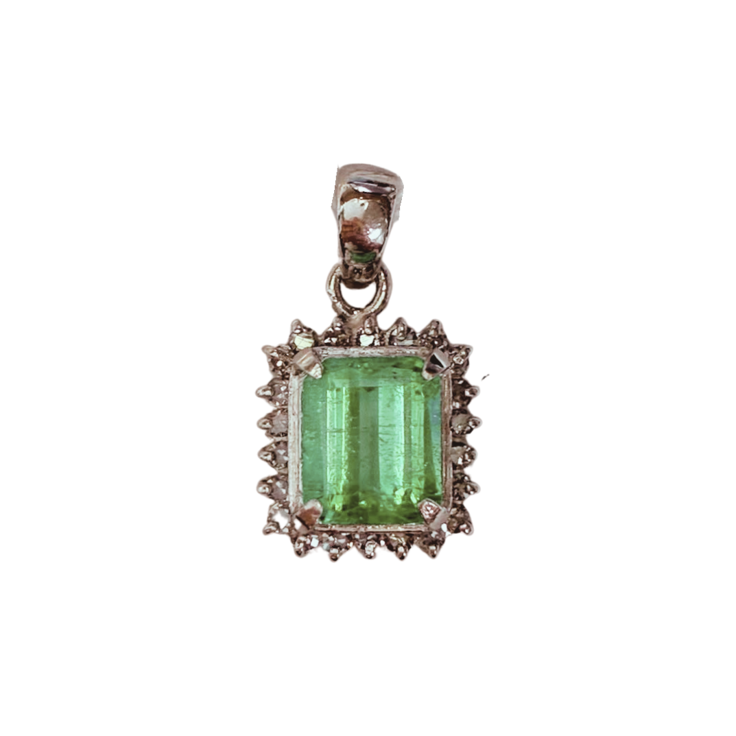 PT900 Emerald Pendant With Diamond Halo 2.14G Main image