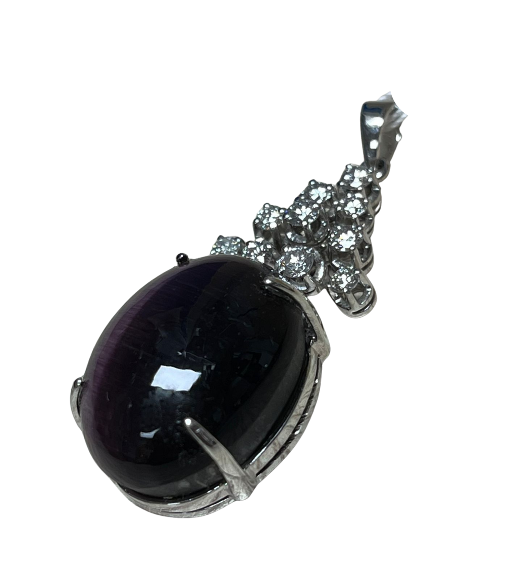 750WG Cats Eye And Diamond Pendant 10.5GM