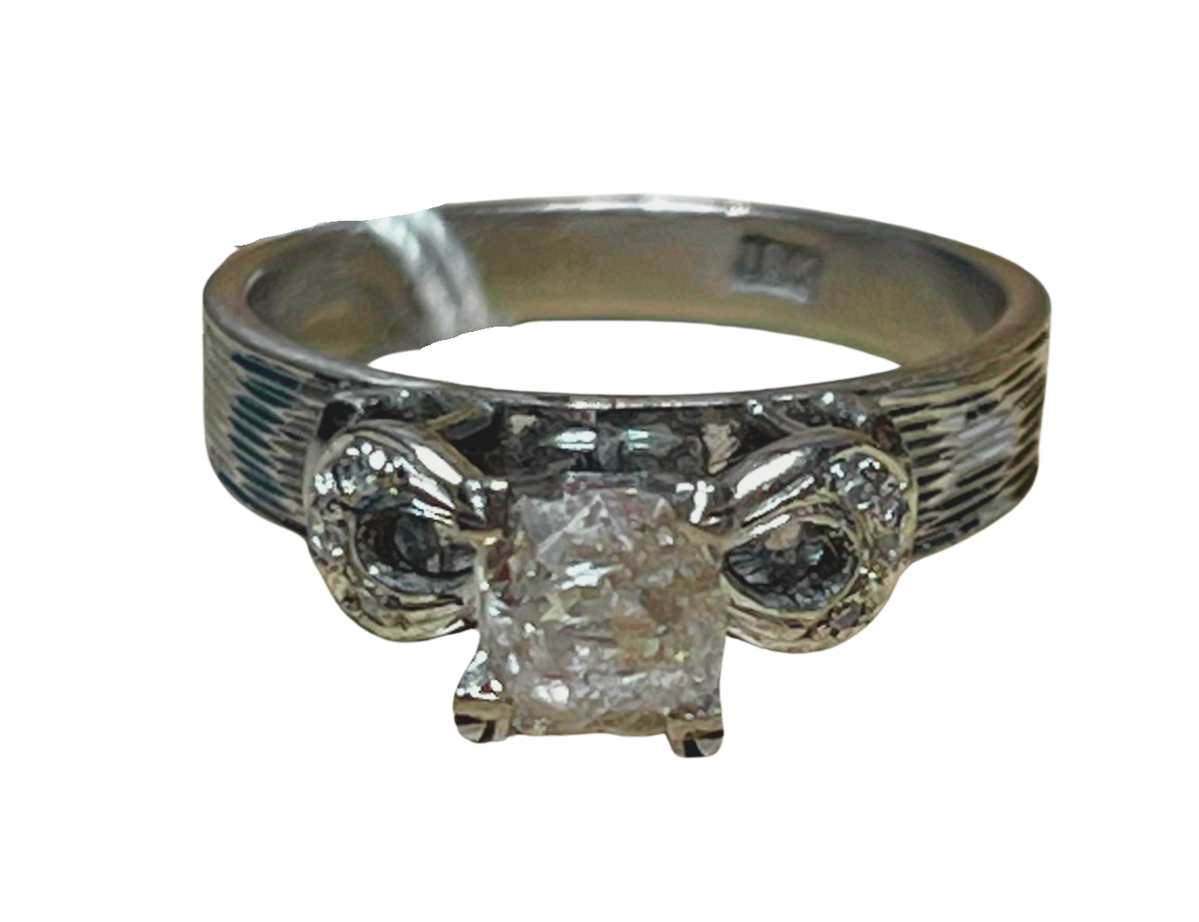 750WG Diamond Ring Four Prong Setting 3.7G Secondary image