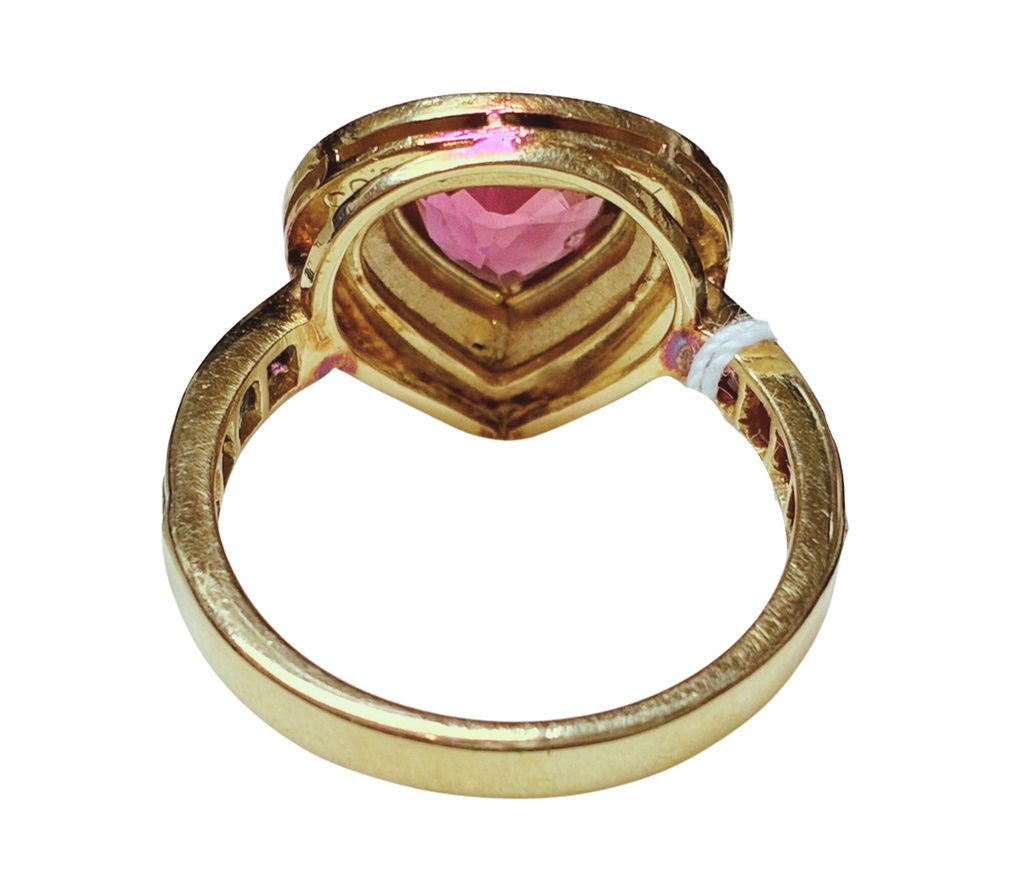 18KYG Heart Shaped Ruby Ring 7.2GM