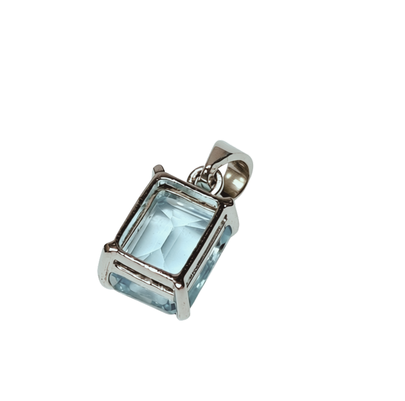 750WG Emerald Cut Light Blue Gemstone 1.2GM