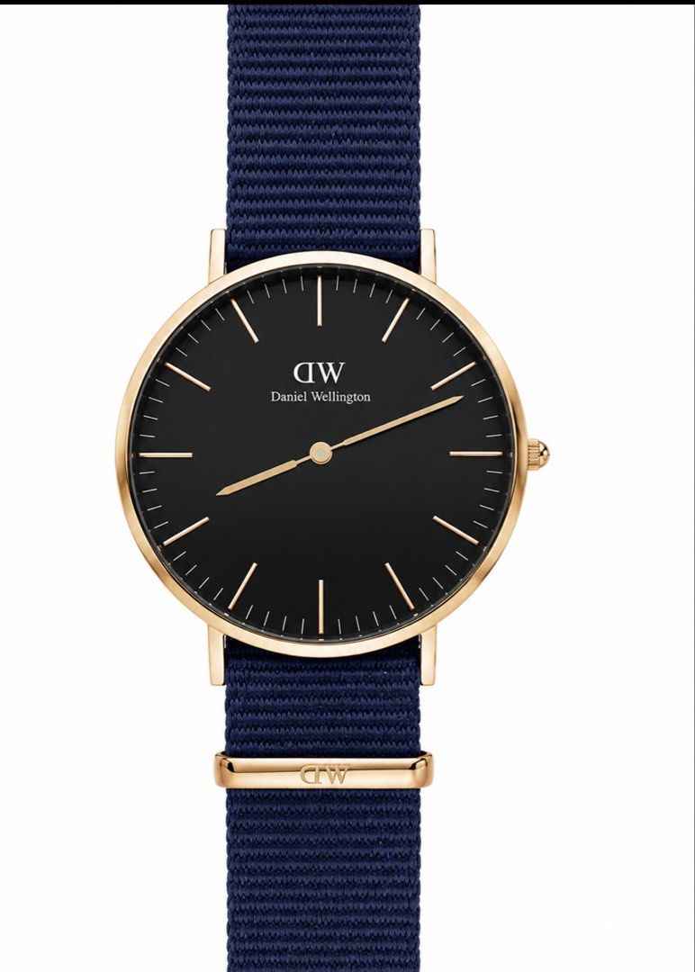 Daniel Wellington Classic Men’s Analog Watch Main image
