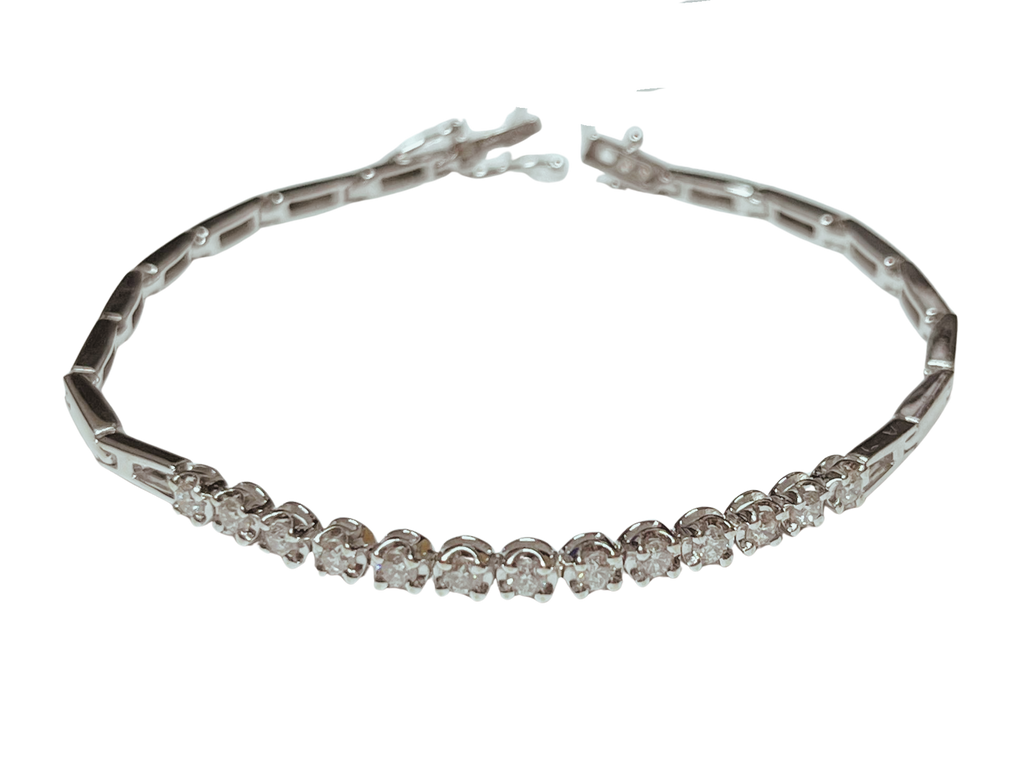 750 White Gold Heart Diamond Tennis Bracelet 7GM