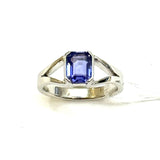 18KWG Tanzanite Ring