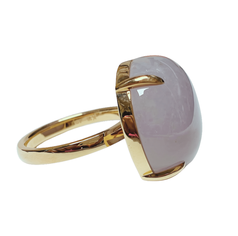 K18 Yellow Gold Lavender Jade Cabochon 42.05CT 16.09G Size 15