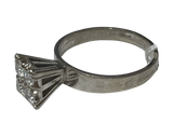 18K White Gold Diamond Ring 2.7G
