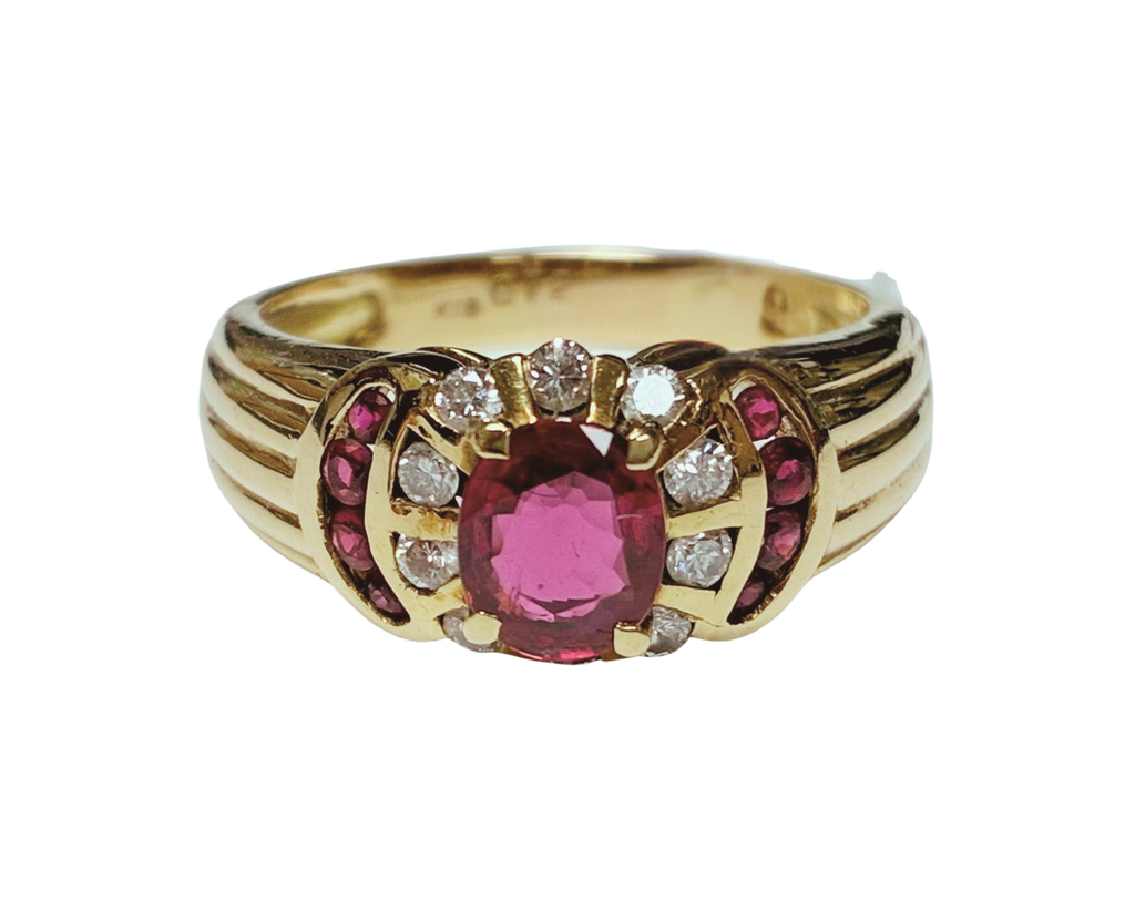 18KYG Ruby And Diamond Cocktail Ring 5.5G