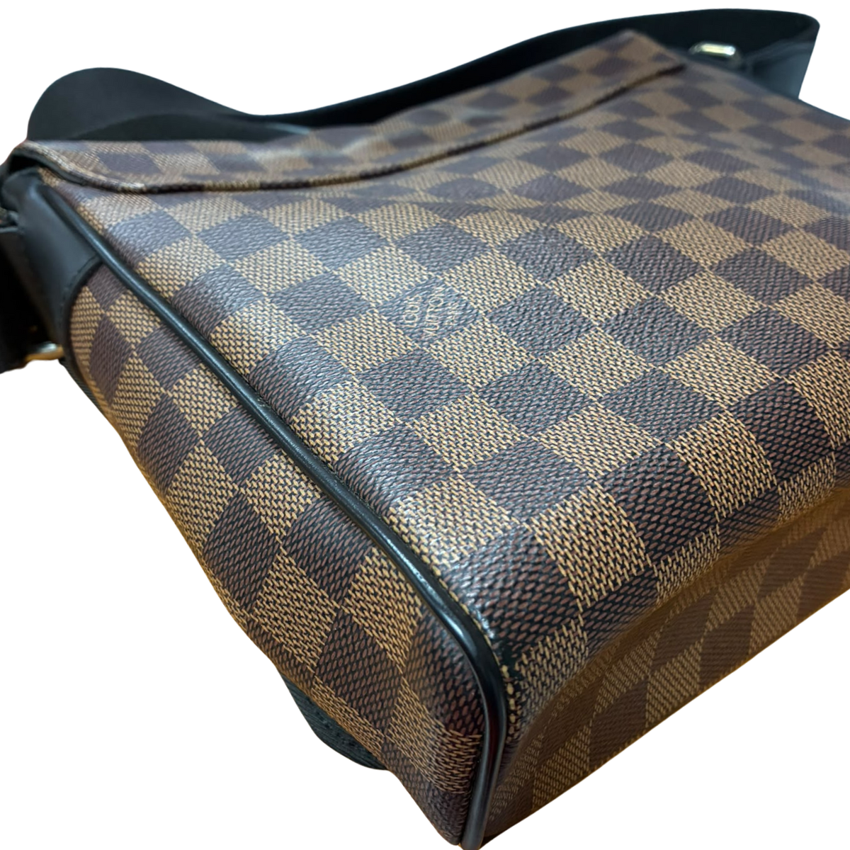 Louis N41031 Vuitton District PM NM Messenger Bag