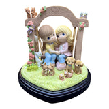 Precious Moments #149025 Love Is All Around