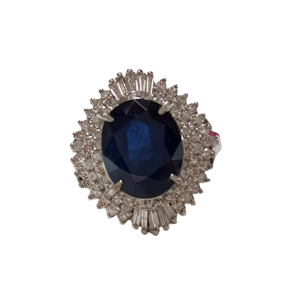 PT900 Oval Cut Sapphire Ring With Diamond Halos 7.7GM