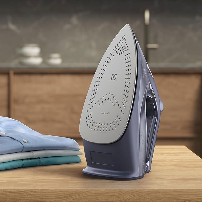 Electrolux UltimateCare 500 E6SI3-61NW - Steam Iron, 2400W