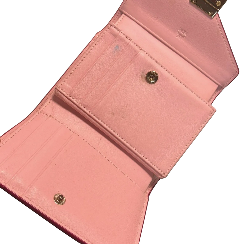 MCM MYLBSPA02R4001 Patricia Trifold Wallet