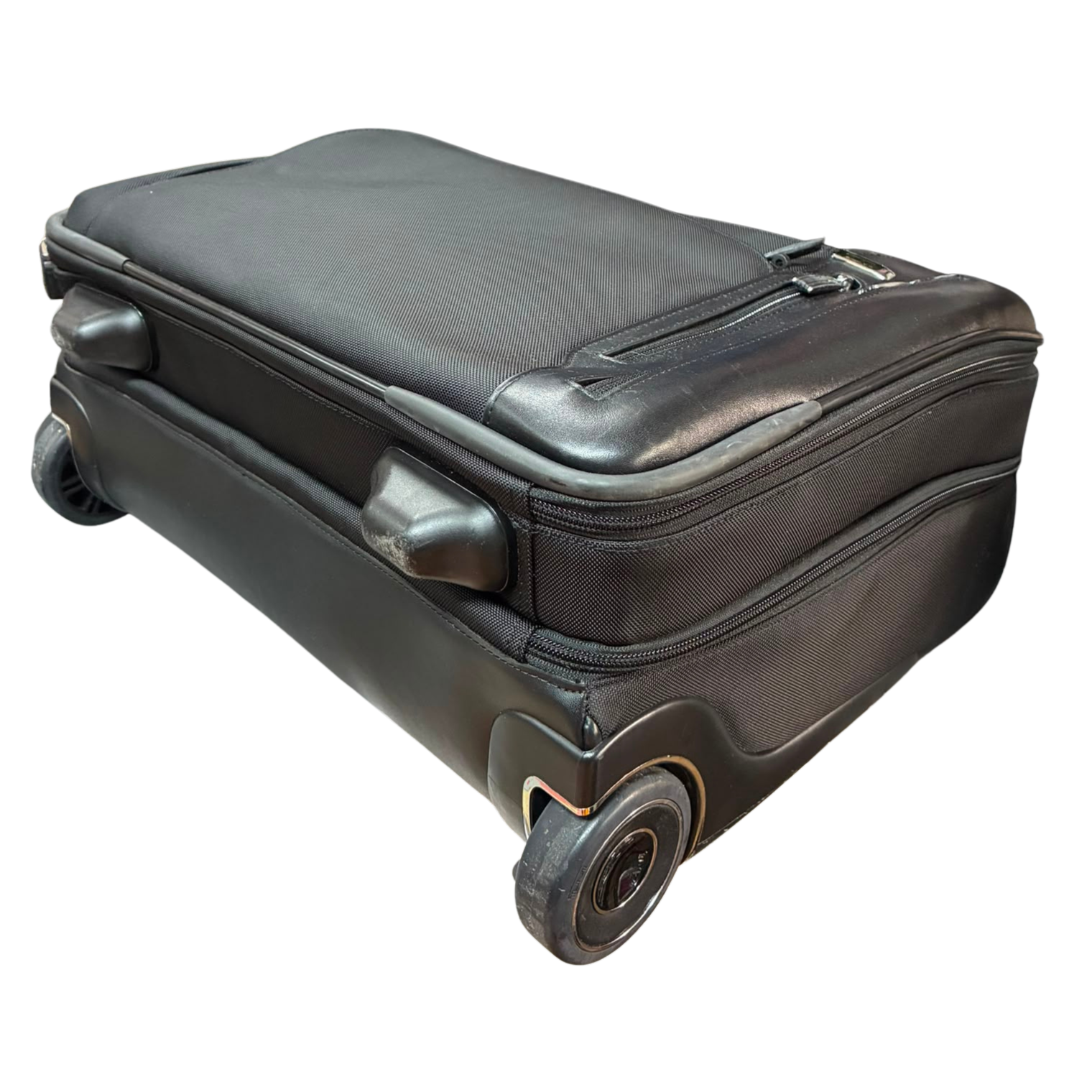 Tumi Arrive LaGuardia Wheeled Briefcase Black