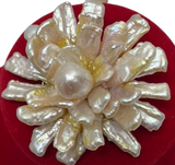Vintage Pearl Flower MOP Brooch