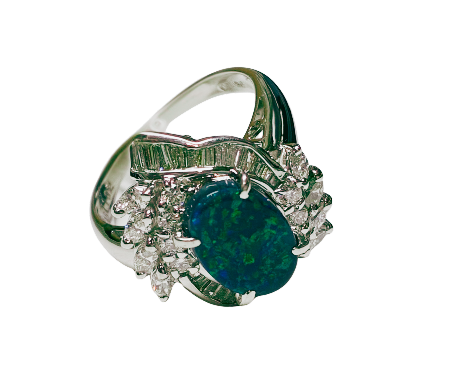 PT850 1.87CT Black Opal WIth 1.02CT Diamond Cocktail Ring 9.6G Secondary image