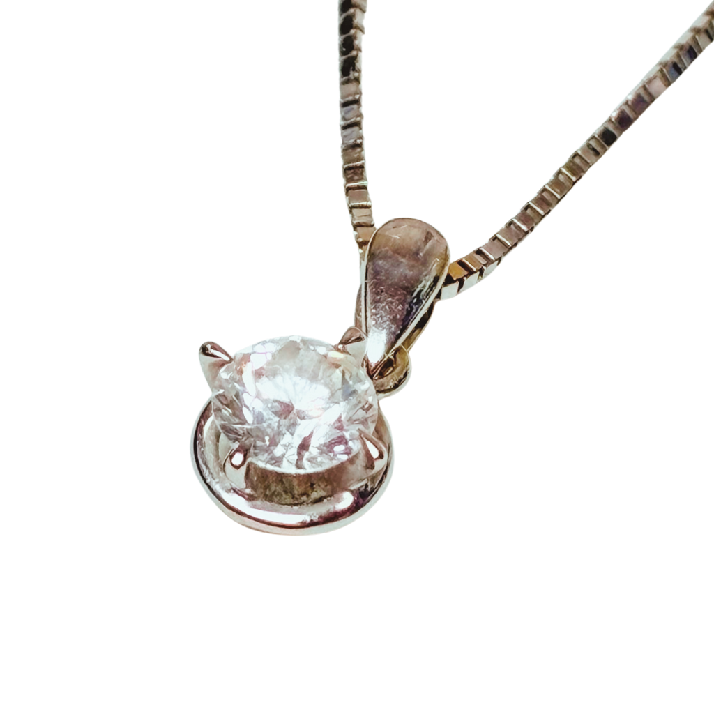 18K White Gold Solitaire Diamond Pendant Necklace 1.7GM