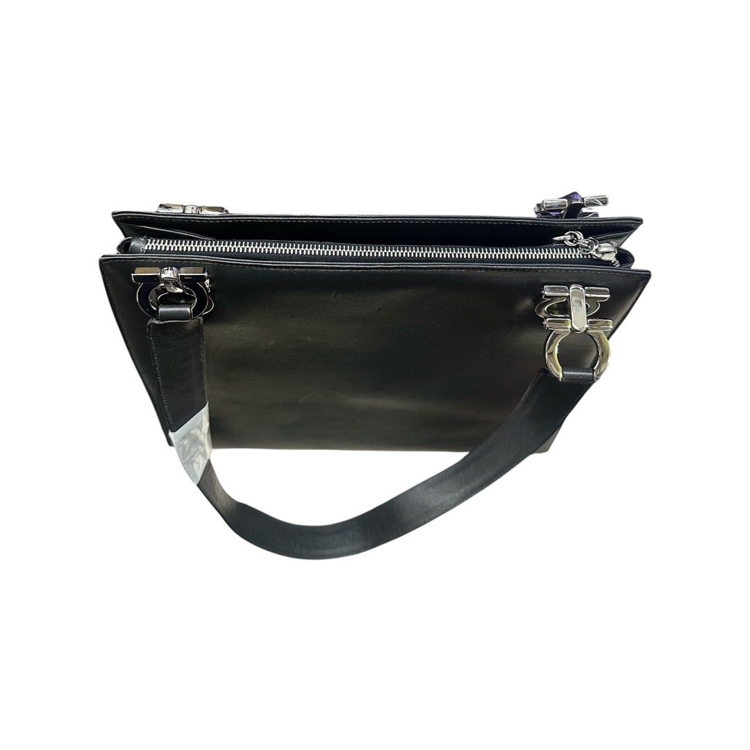 Salvatore Ferragamo BC216256 Gancini Black Leather Shoulder Bag