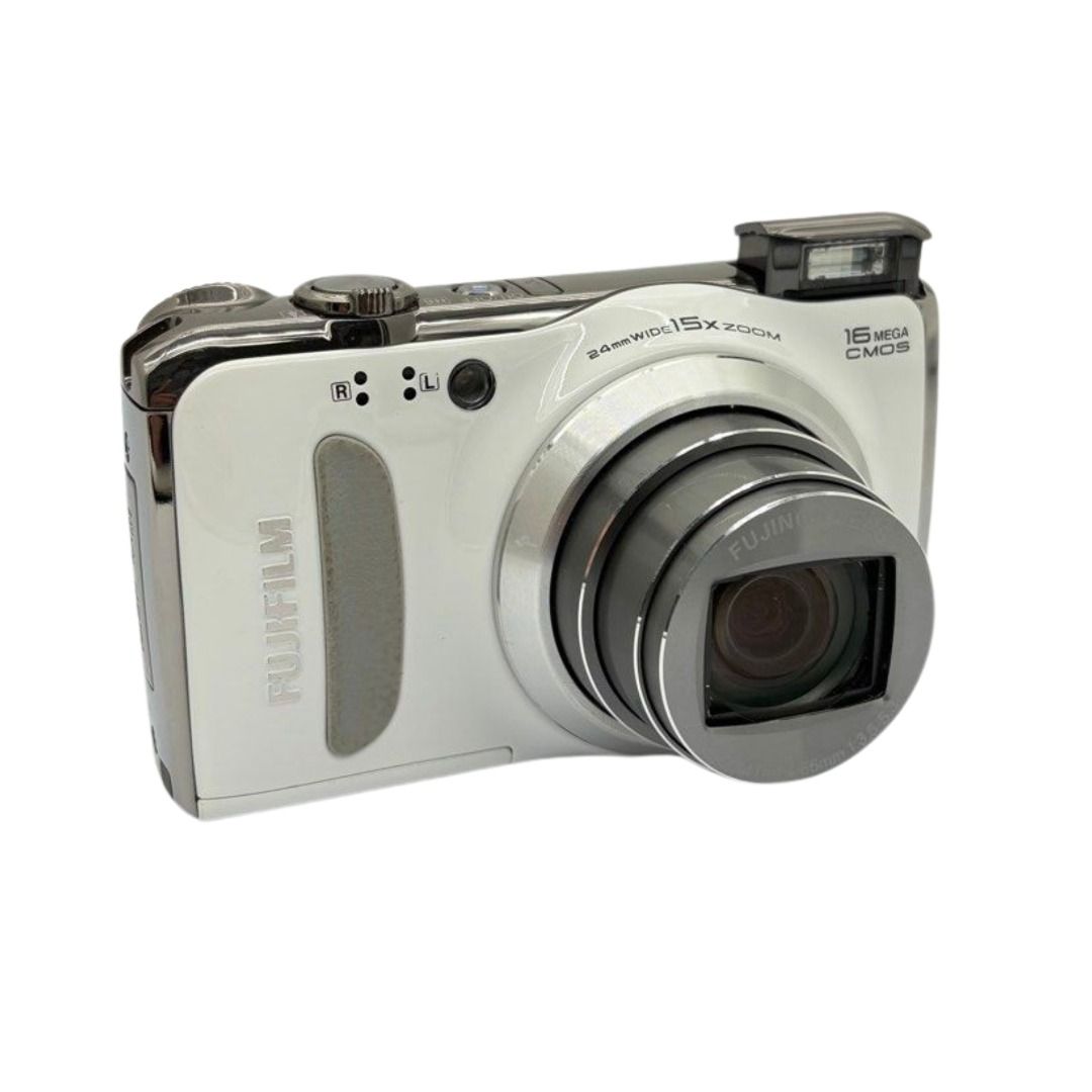 Fujifilm FinePix F500 EXR 16MP Digital Camera