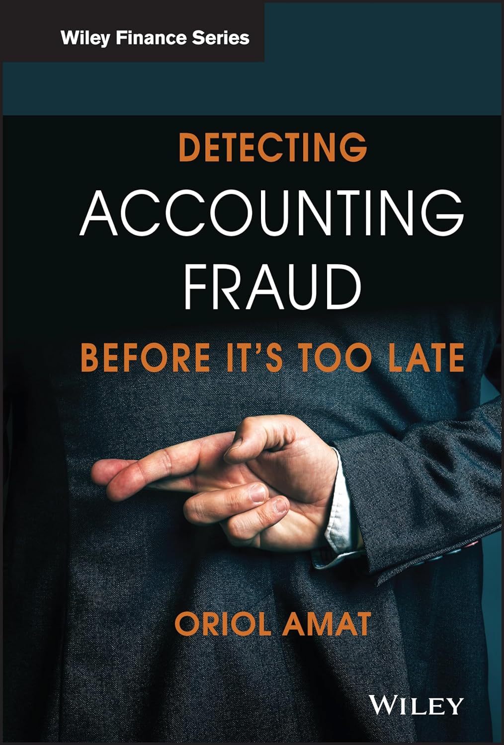 Detecting Accounting Fraud Before It's Too Late Hardcover Main image