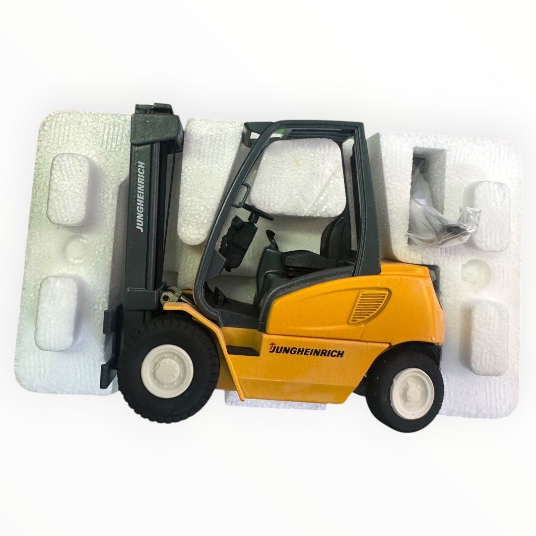 Jungheinrich Four Wheel Firk Life Truck