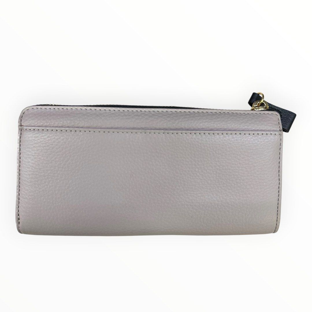 Kate Spade Pink Wallet