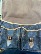 Louis Vuitton Gibeciere MM Shoulder Bag-Brown Monogram