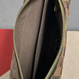 Louis Vuitton Damier  Messenger Bag