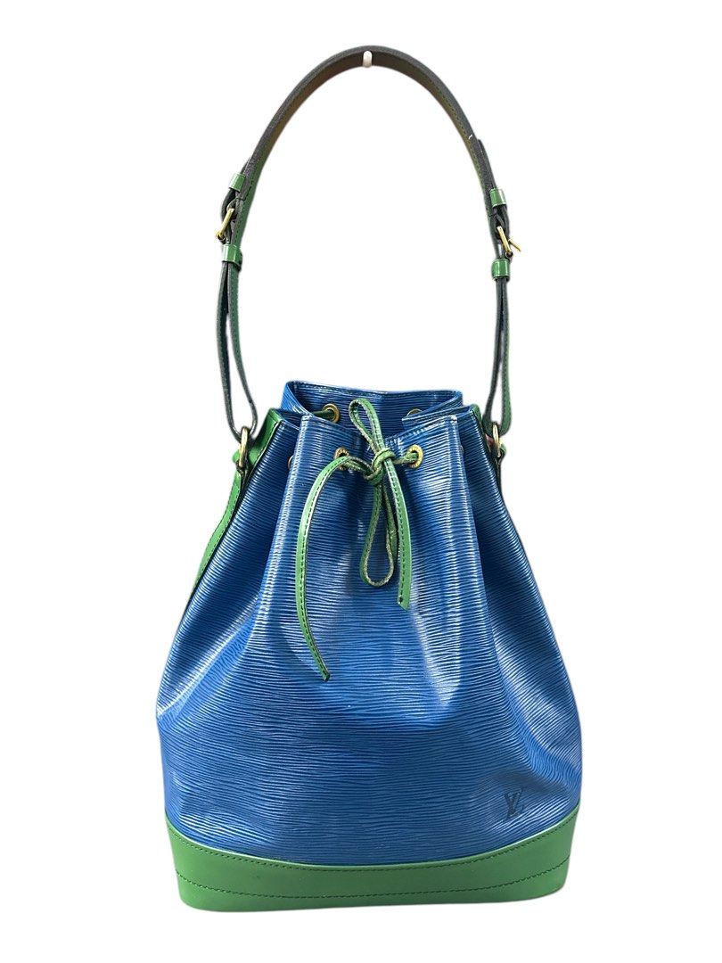 Louis Vuitton Drawstring Bag (H34 x L25 x W19 cm) with dustbag Main image
