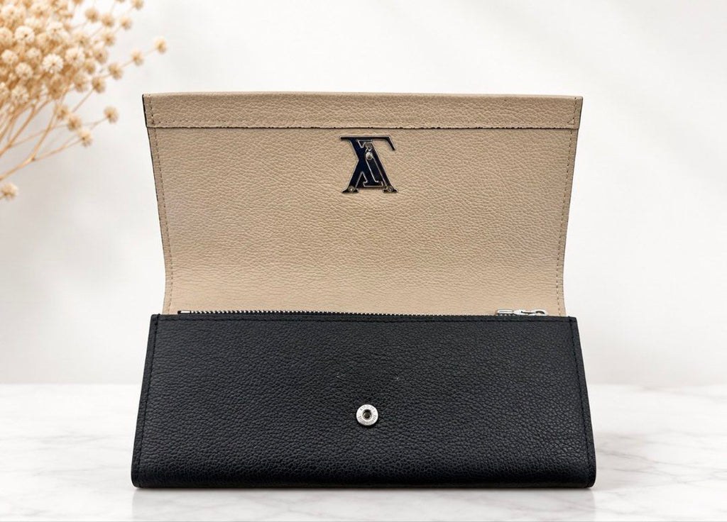 Louis Vuitton Lockme Wallet (H10 x L18 cm)