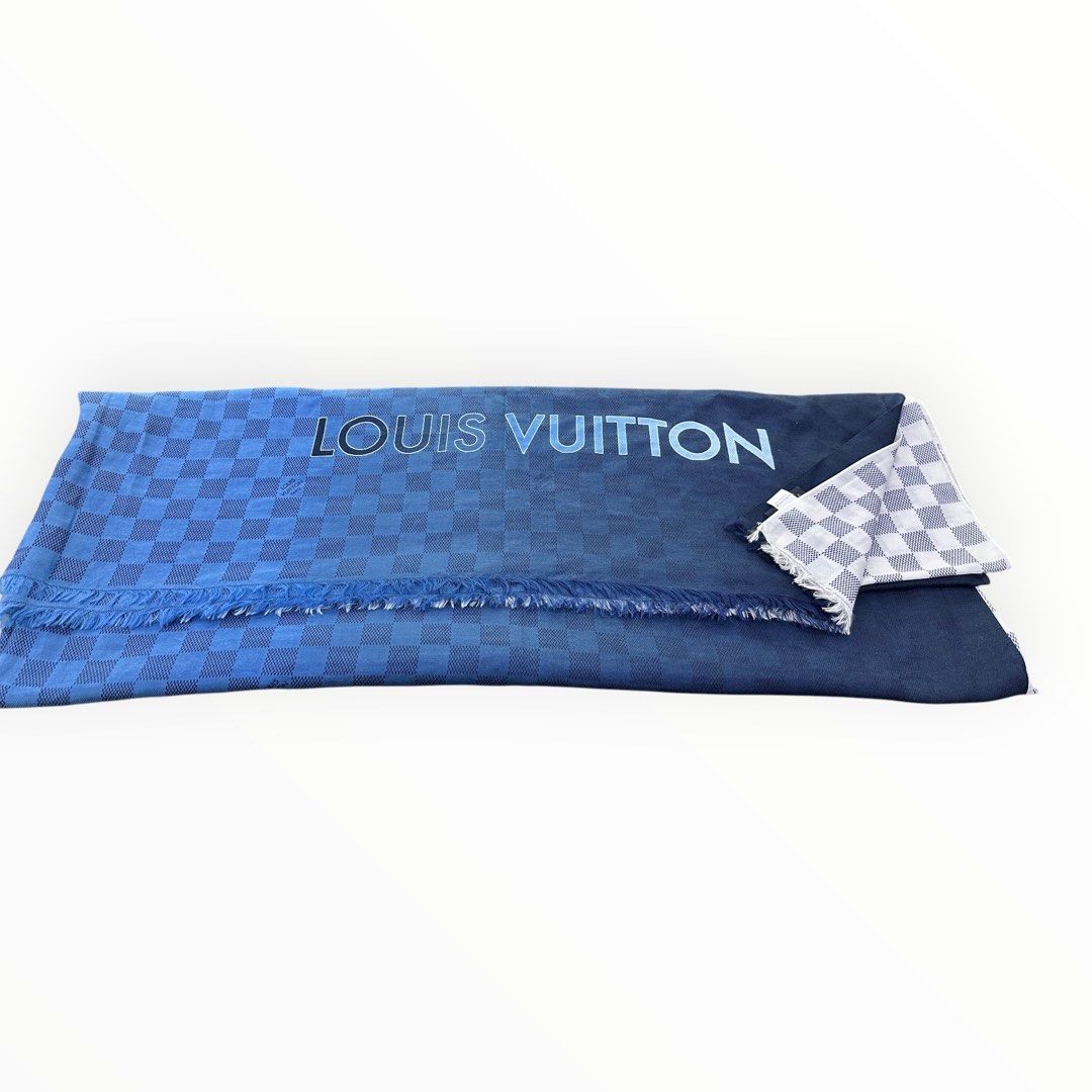 Louis Vuitton Damier Gradient Blue Shawl with Fringed Edges Main image