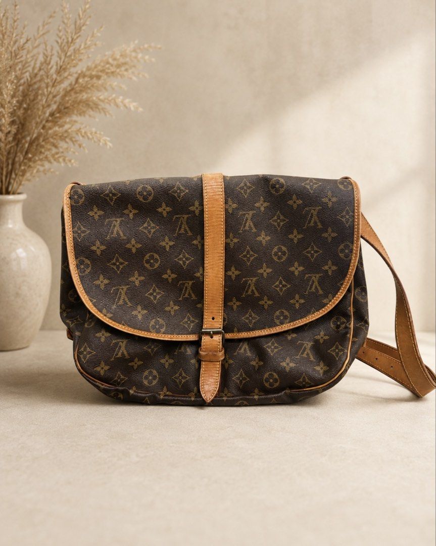 Louis Vuitton M42254 Saumur 35 Vintage Messenger Sling Bag Main image