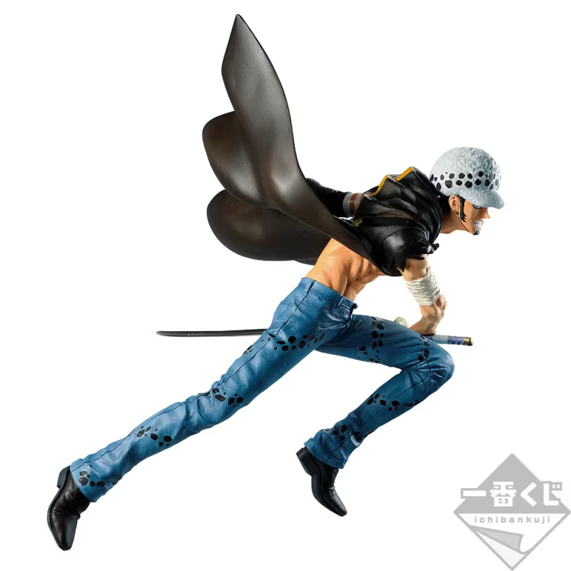 BAN DAI Prize E: Trafalgar Law BATTLE Figure