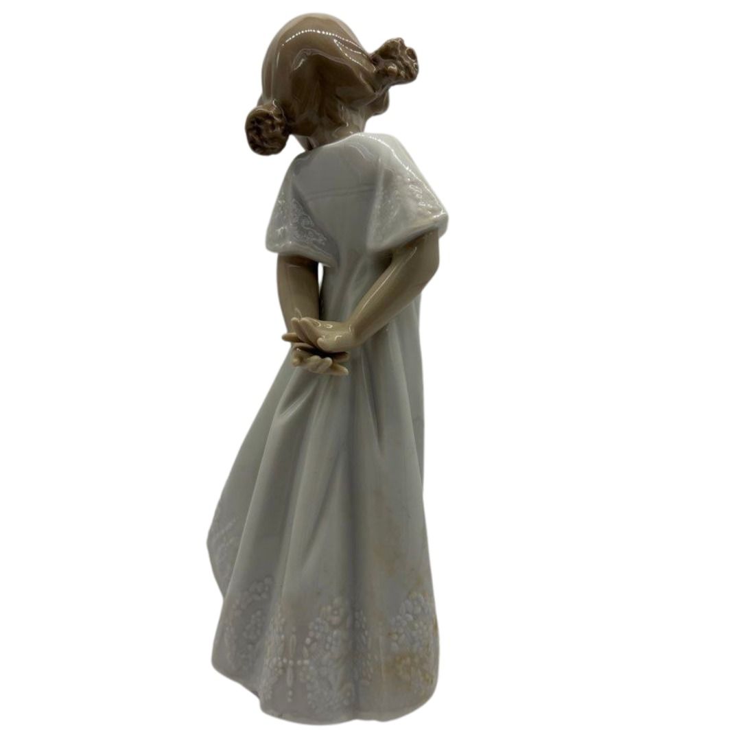 Nao by Lladro Collectible Porcelain Girl Figurine, 20cm