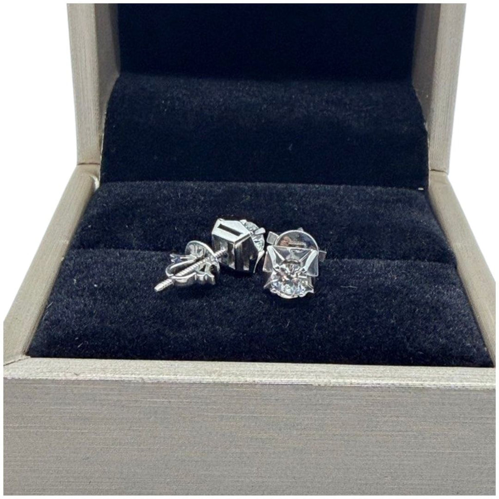 Natural Diamond Earring set in White Gold