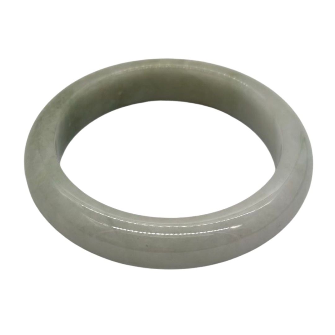 Natural Fei Cui (Jadeite Jade, Type-A) Bangle Secondary image