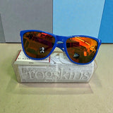 Oakley frogskins 35th Sunglasses Rare Primary Blue Prizm Ruby