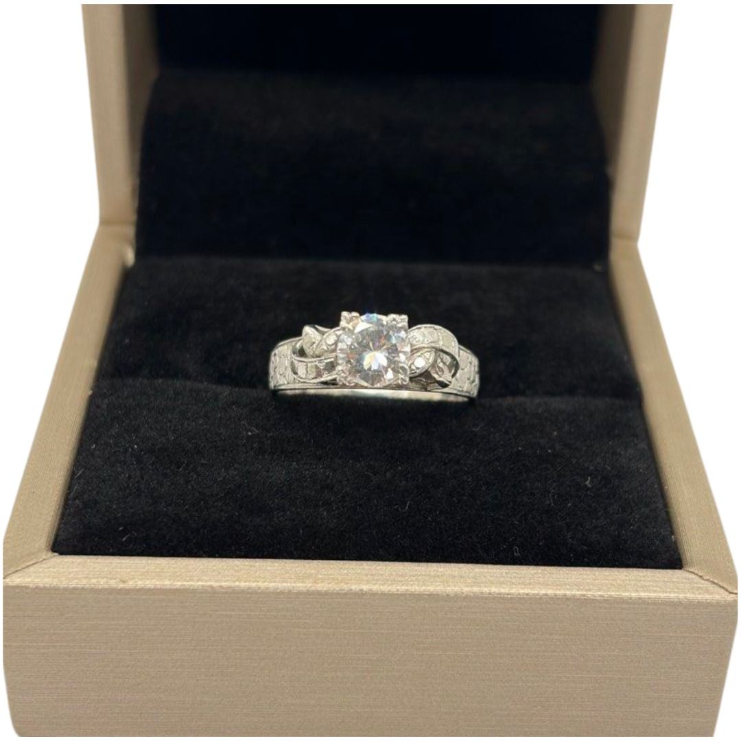 Platinum Natural Diamond Ring