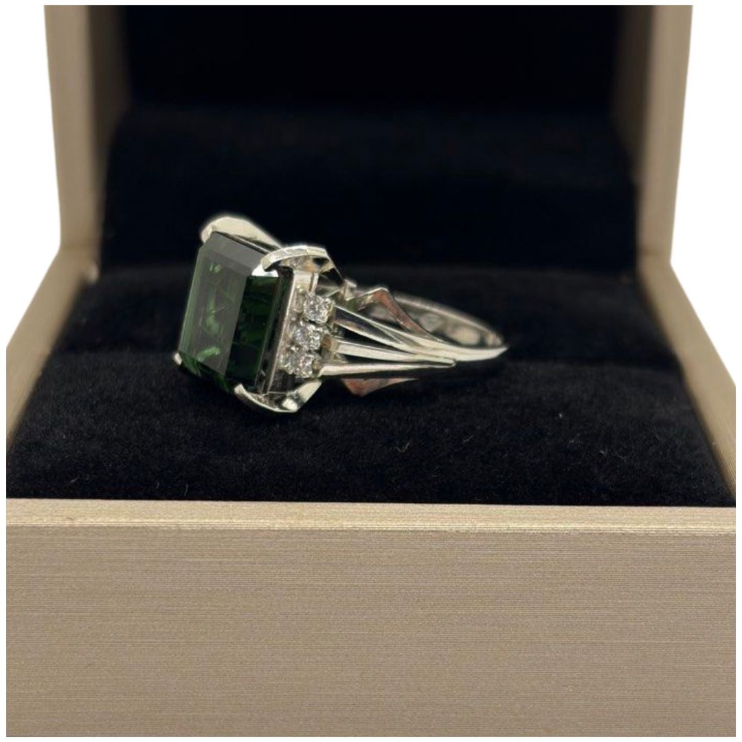 PM900 Natural Green Tourmaline & Diamond Ring