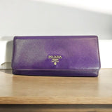 Prada Wallet  (H-8cm x L-18cm)