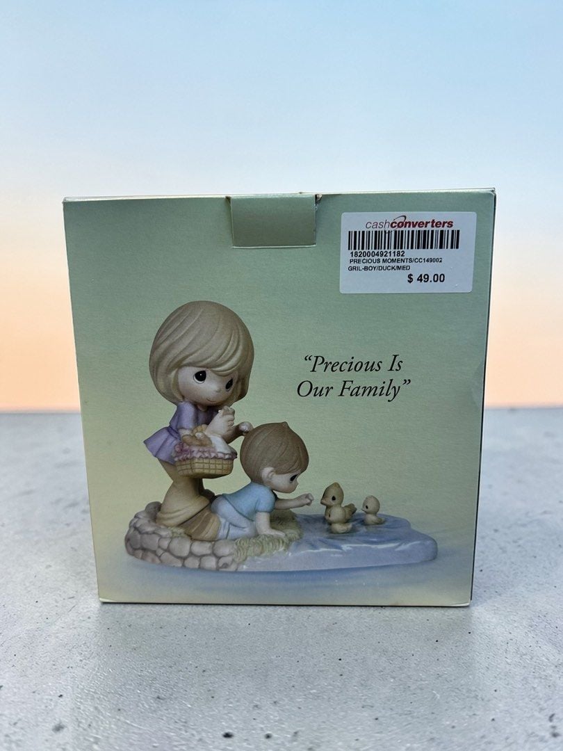Precious Moments CC149002- Precious is our Family CC149002
