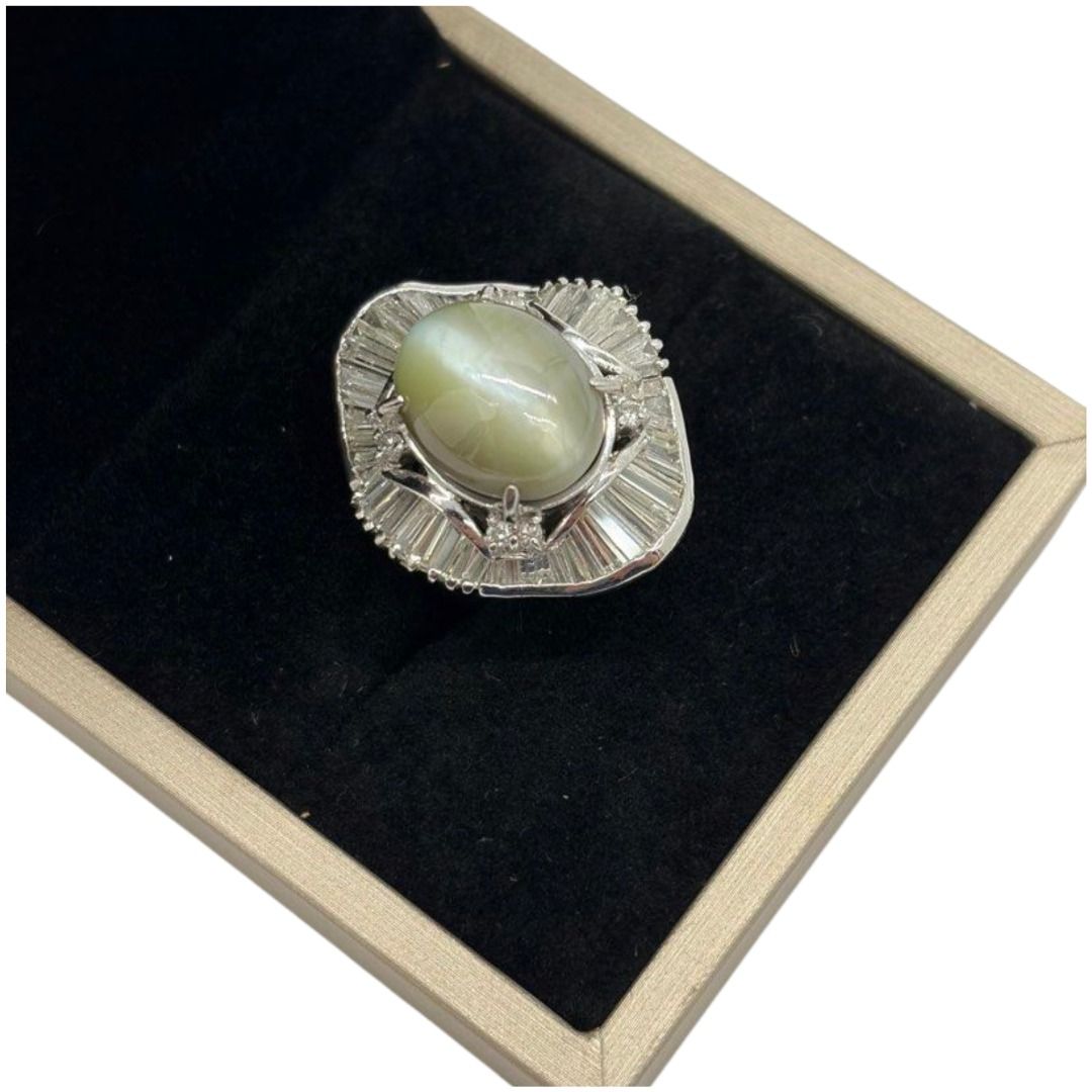 PT900 Natural Cat’s Eye Chrysoberyl & Diamond Ladies Ring