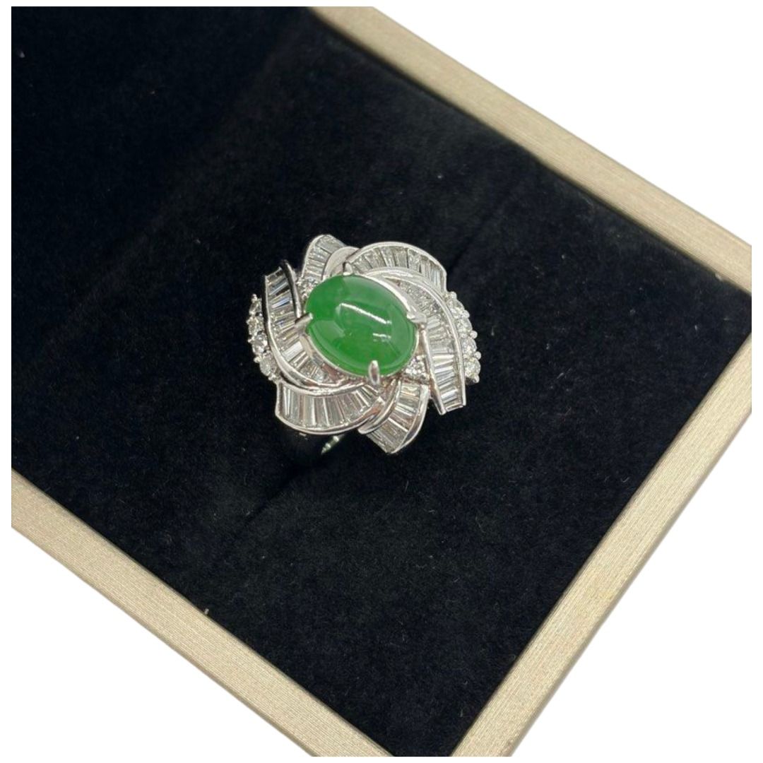 PT900 Natural Jadeite (Type-A) & Diamond Ladies Ring Main image